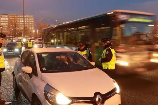 Pollution : circulation alternée reconduite samedi à Paris et en proche banlieue