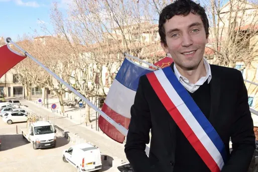 Un maire FN du Gard baptise une voie "rue du Brexit"... à côté de la rue Robert Schuman