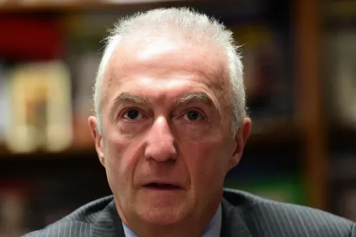 Interdire le retour des djihadistes serait "difficile juridiquement"