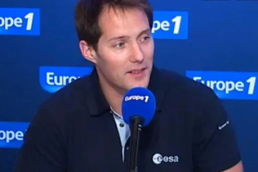 Thomas Pesquet : "On peut même tweeter depuis la station spatiale"