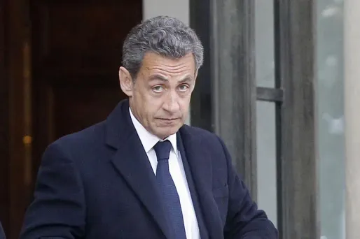 Antiterrorisme : Sarkozy écrit à Cazeneuve