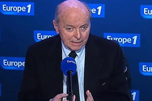 Bébé rom de Champlan : le Défenseur des droits s'empare du dossier