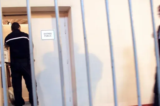 Condamnations pour apologie du terrorisme : "se méfier des excès"