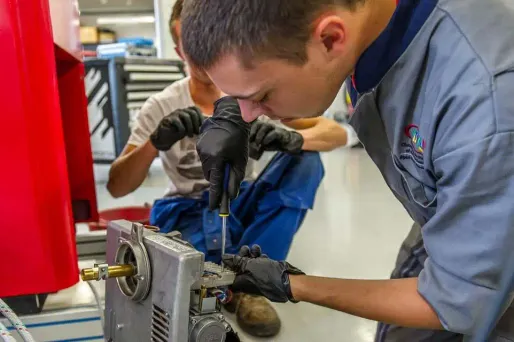 Pourquoi le contrat de génération ne marche pas