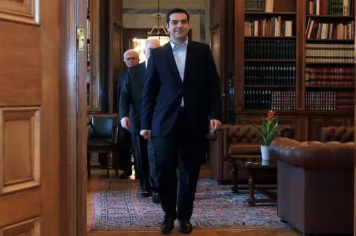 Après Rome, le Grec Tsipras passe par Paris