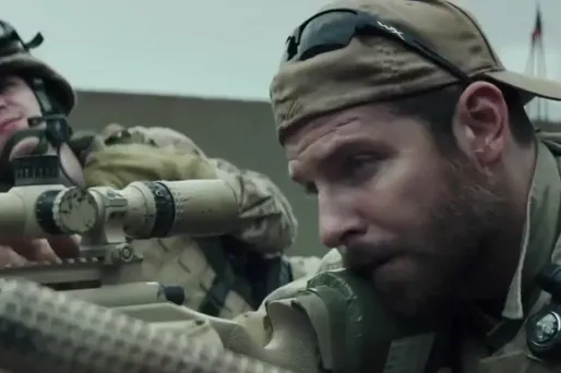 Découvrez un extrait d'American Sniper