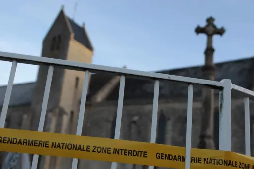 Deux cimetières profanés dans le Calvados et la Haute-Garonne