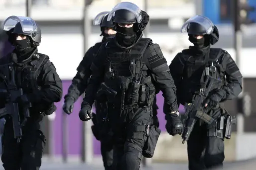 Hyper Cacher : les angoisses "après-Charlie" d'un policier