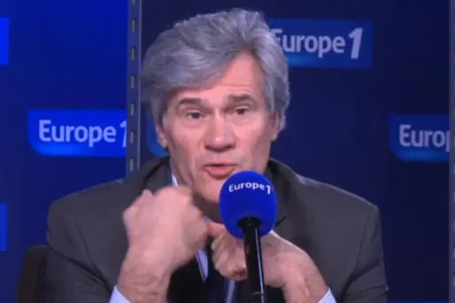 Le Foll et l'"implantation du Front national"