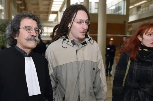 Vol de denrées périmées : reconnus coupables, mais exempts de peine