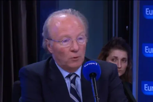 "C'est une déroute pour le Parti socialiste", juge Hortefeux