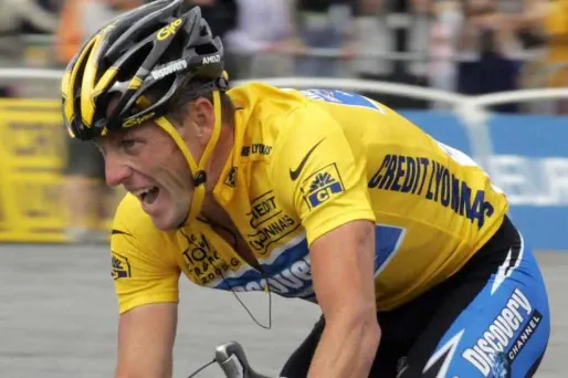Dopage : l'UCI a accordé un traitement de faveur à Lance Armstrong
