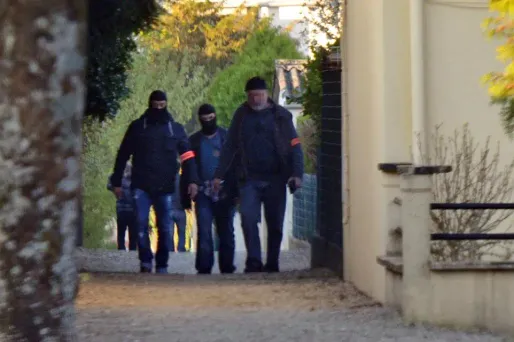 Attentat "évité" à Paris : le point sur l'enquête