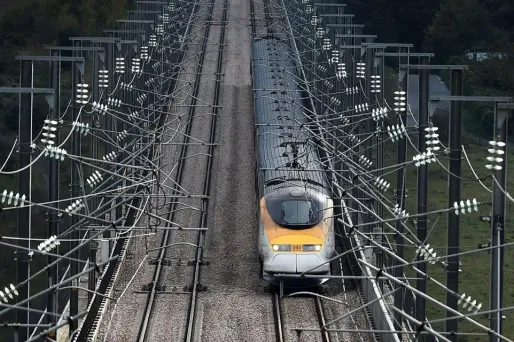 Pourquoi le Royaume-Uni vend-il ses parts dans Eurostar ?