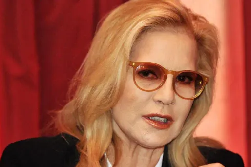 Sylvie Vartan : Richard Anthony était "un précurseur"