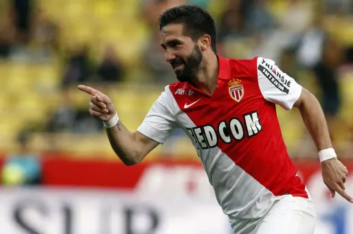 Monaco prend le large sur le podium