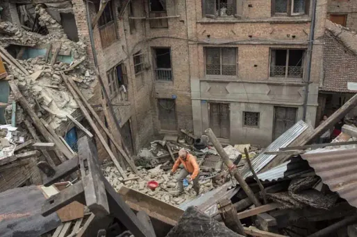 La France a arrêté ses recherches au Népal