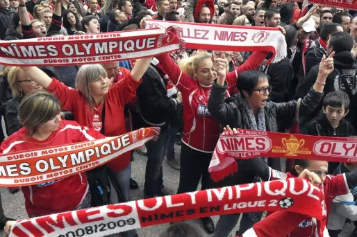Les supporters de Nîmes (1280x640) Pascal GUYOT/AFP
