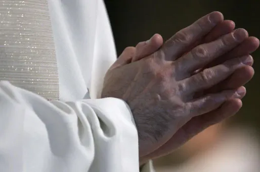 Un prêtre, curé, religion, prière. 1280