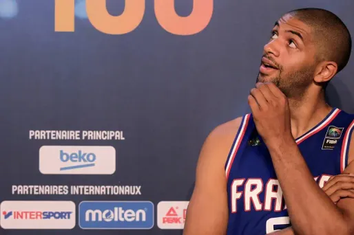 Nicolas Batum avec l'équipe de France (1280x640) Charly TRIBALLEAU/AFP