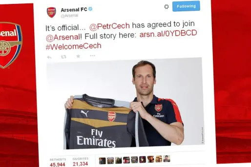 Petr Cech sur le Twitter d'Arsenal (1280x640) Capture d'écran @Arsenal