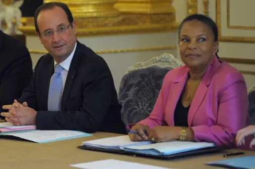 Taubira recadrée par Hollande pour "défaut de loyauté"