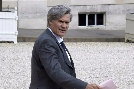 Le Foll annonce des "aides spécifiques pour l'élevage"