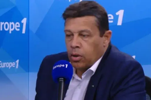 Xavier Beulin : "Les agriculteurs n'en peuvent plus d'être méprisés"