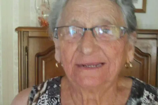 Ascension, 85 ans, a passé un Bac pro administratif.