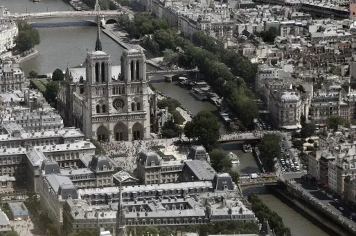 paris île de la cite notre-dame 1280x640