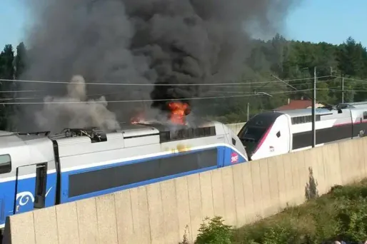 Un TGV en feu près de Lyon, les passagers évacués