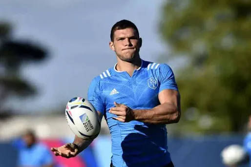 Rémy Grosso, l'ailier de Castres, va connaître sa première sélection avec l'équipe de France.
