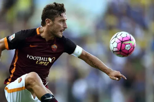 Foot : Francesco Totti sur les tickets de bus romains