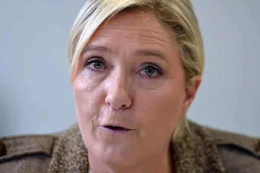 Prières de rue comparées à l'Occupation : Marine Le Pen renvoyée en correctionnelle