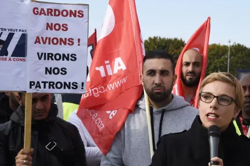 Clémentine Autain Air France Roissy