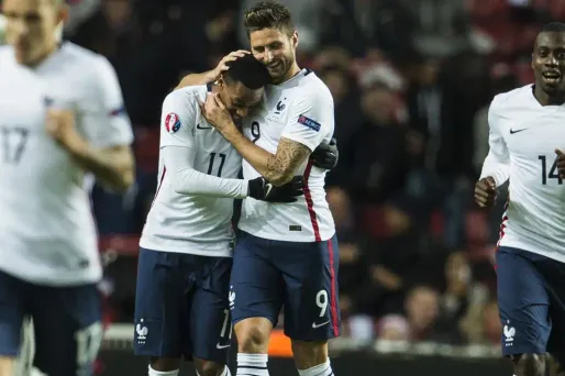 Danemark-France : les Bleus confirment, Giroud savoure