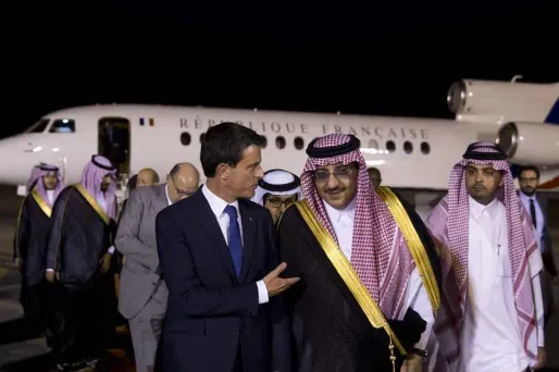 13.10.Valls Arabie Saoudite Prince Mohammed bin Nayef bin Abdulaziz.KENZO TRIBOUILLARD  AFP.1280.640