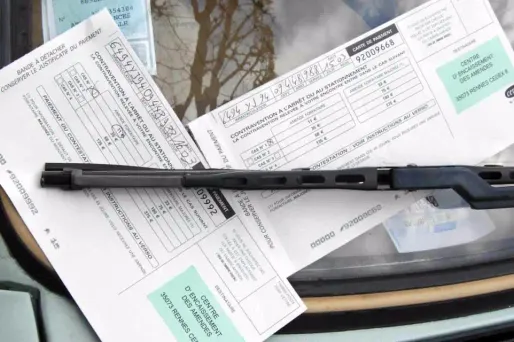 La consommation de cannabis et la conduite sans permis feront l'objet de simples contraventions