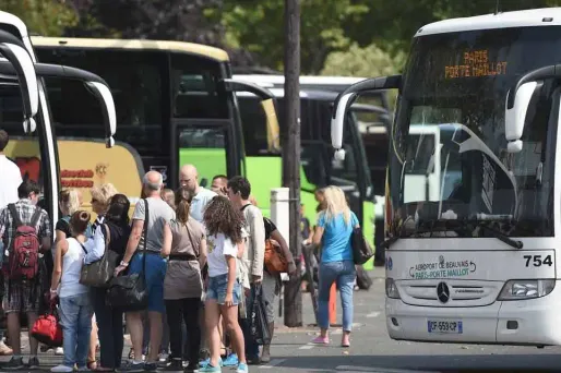 16.10.Bus Autocar transport.STEPHANE DE SAKUTIN  AFP.1280.640
