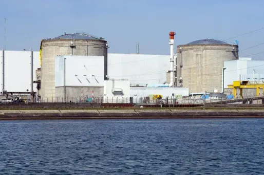 Douze associations françaises et allemandes demandent à Hollande et Merkel de fermer Fessenheim