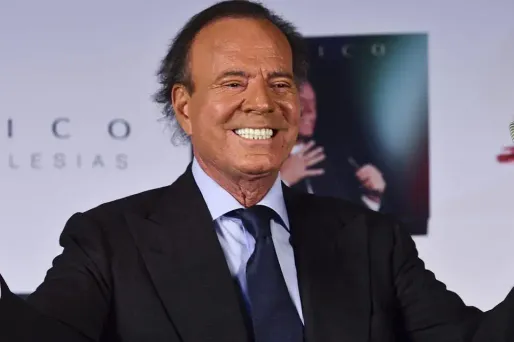 julio iglesias - RONALDO SCHEMIDT / AFP - 1280x640