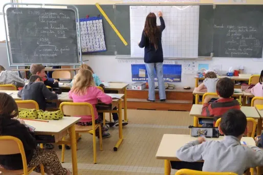 Dans certains établissements, les cours de langue commencent dès la primaire.
