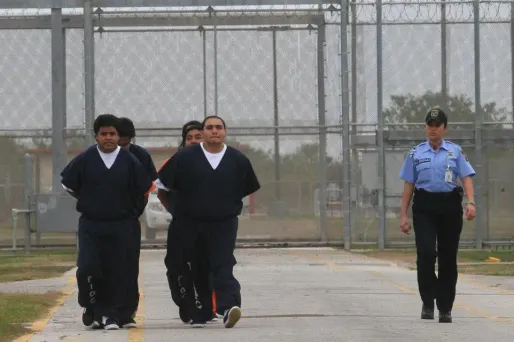 USA : des milliers de détenus bientôt libérés de façon anticipée