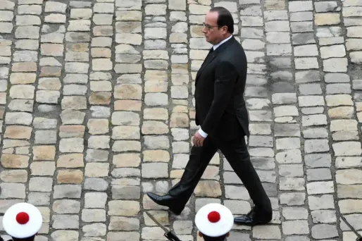 DOMINIQUE FAGET / AFP hollande invalides