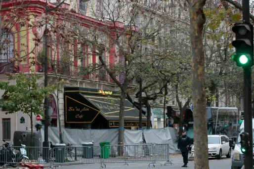 Dans le quartier du Bataclan, difficile pour les riverains d'aller de l'avant