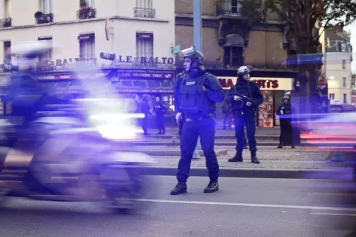 Etat d'urgence : couvre-feu ce week-end pour l'ensemble de la population d'un quartier de Sens