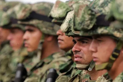 Faut-il rétablir le service militaire obligatoire ?