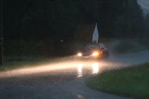 La persistance des fortes précipitations sur ces départements rendra la situation préoccupante de mercredi 4h, jusqu'à jeudi 7h.
