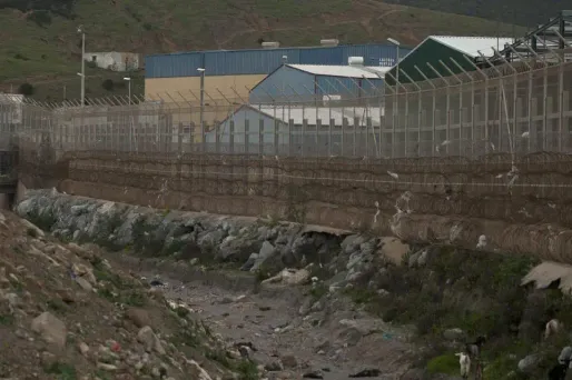 La frontière entre le Maroc et l'enclave espagnole de Ceuta