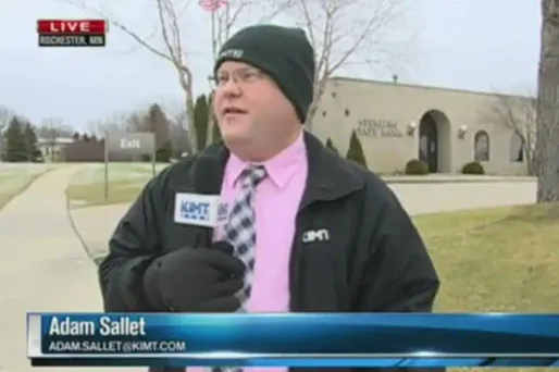 Adam Sallet a été interrompu par un braquage.